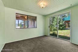 listing-thumbnails
