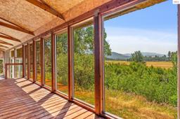 listing-thumbnails