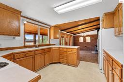 listing-thumbnails