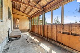 listing-thumbnails