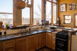 listing-thumbnails