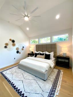 listing-thumbnails