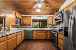 listing-thumbnails