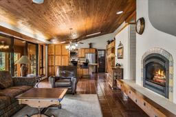 listing-thumbnails