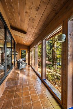 listing-thumbnails
