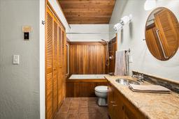 listing-thumbnails