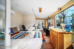 listing-thumbnails
