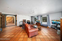 listing-thumbnails