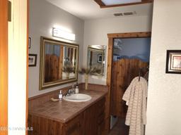 listing-thumbnails
