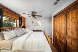 listing-thumbnails