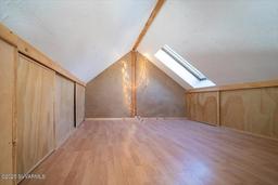 listing-thumbnails