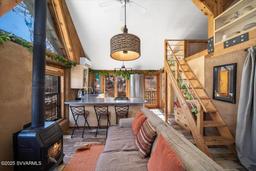listing-thumbnails