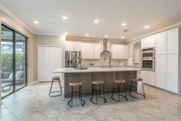 listing-thumbnails