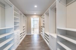 listing-thumbnails
